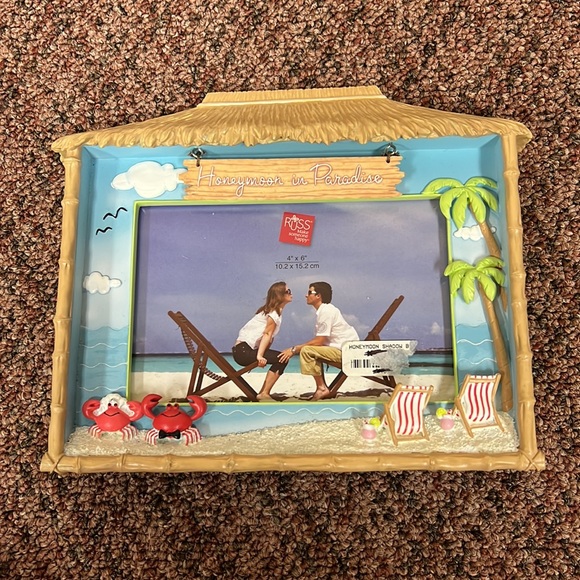 Honeymoon in Paradise Picture Frame - Picture 2 of 3
